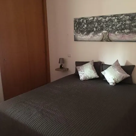 Apartamento Marina Park 205 *
